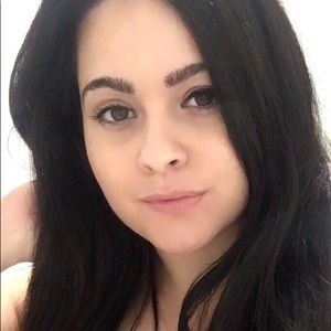 Meet your Posher, Edith